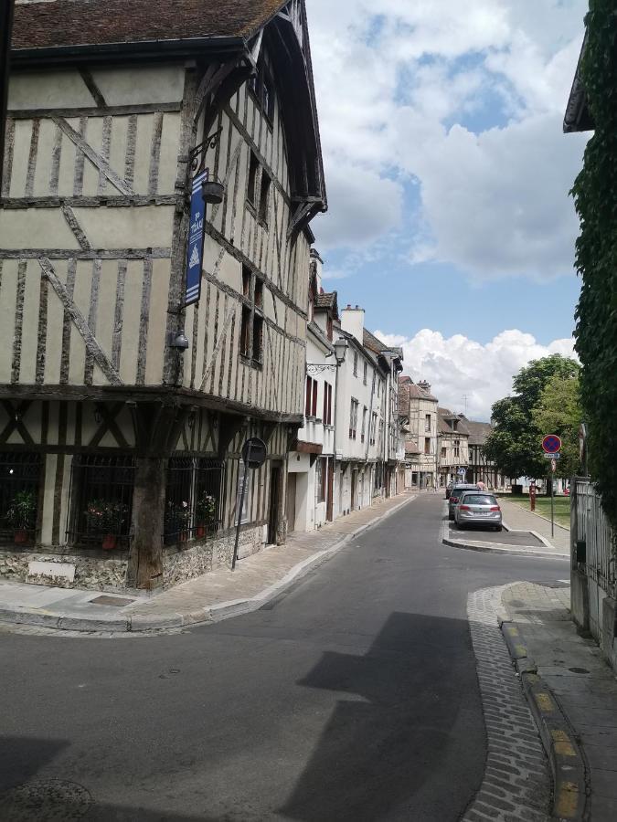 Le Petit Bouchon De Troyes Classe 3 Etoiles エクステリア 写真